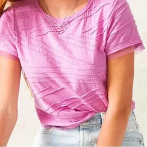 5/$35 Buckle 33 Coastal Geo Textured Tee Size Large